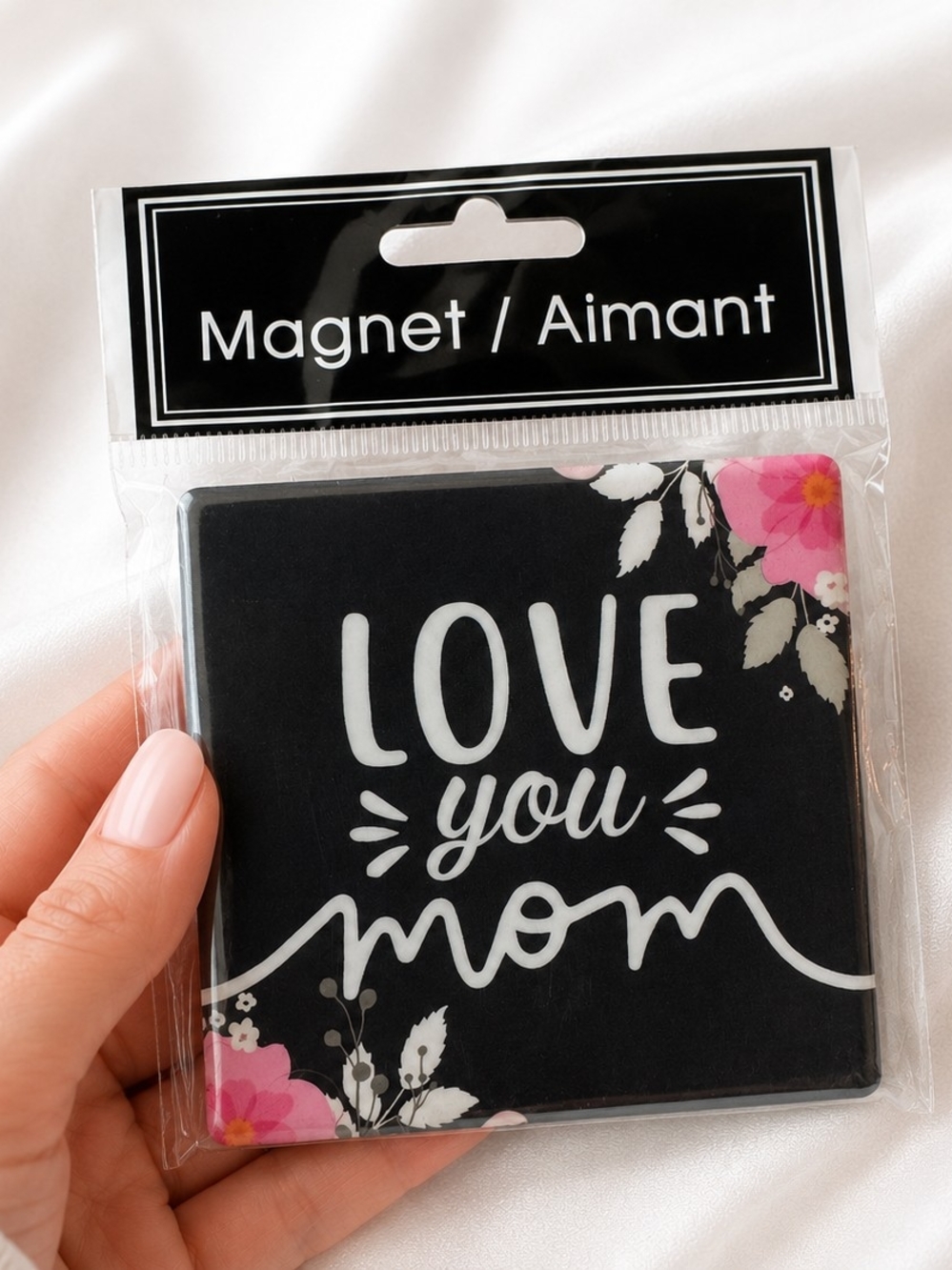 LOVE YOU MOM Floral Magnet